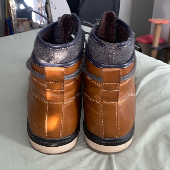 Sonoma Boots - Picture 4 of 4